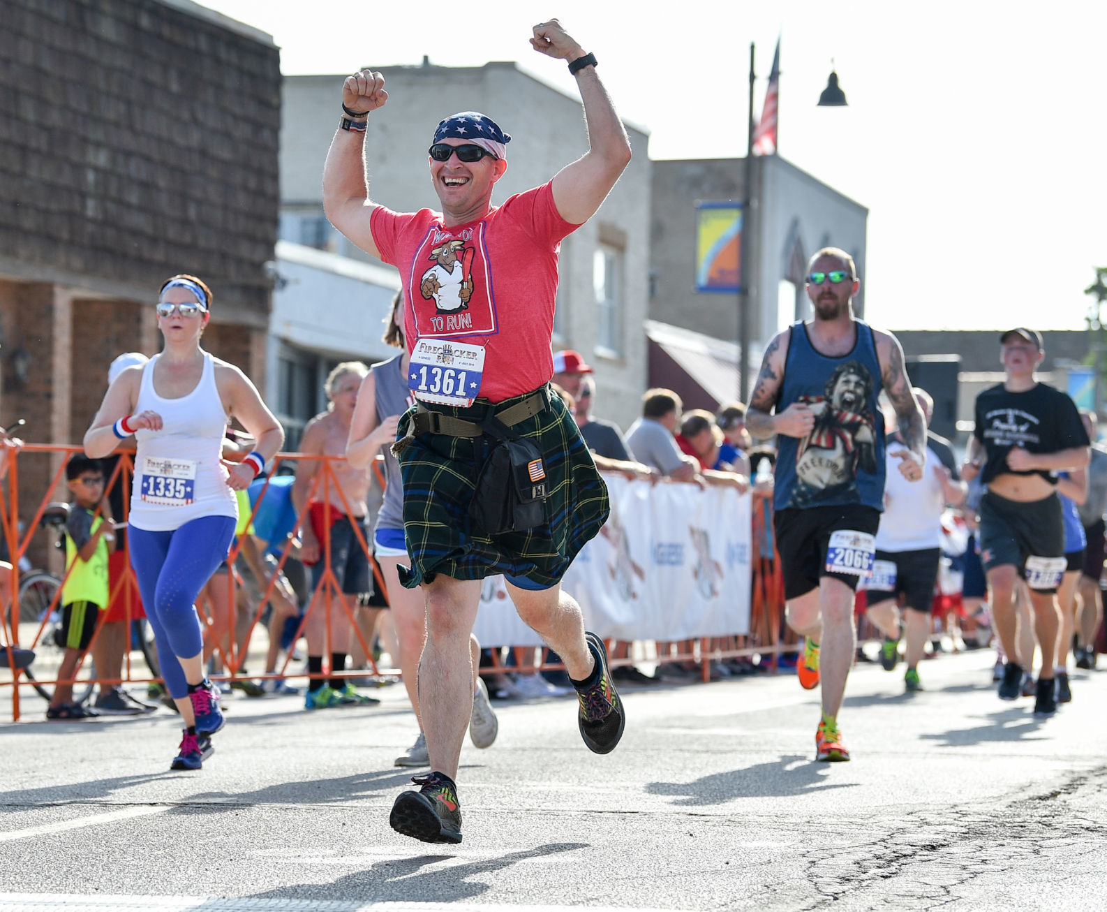 070419-mda-spt-firecracker-run-044a.jpg